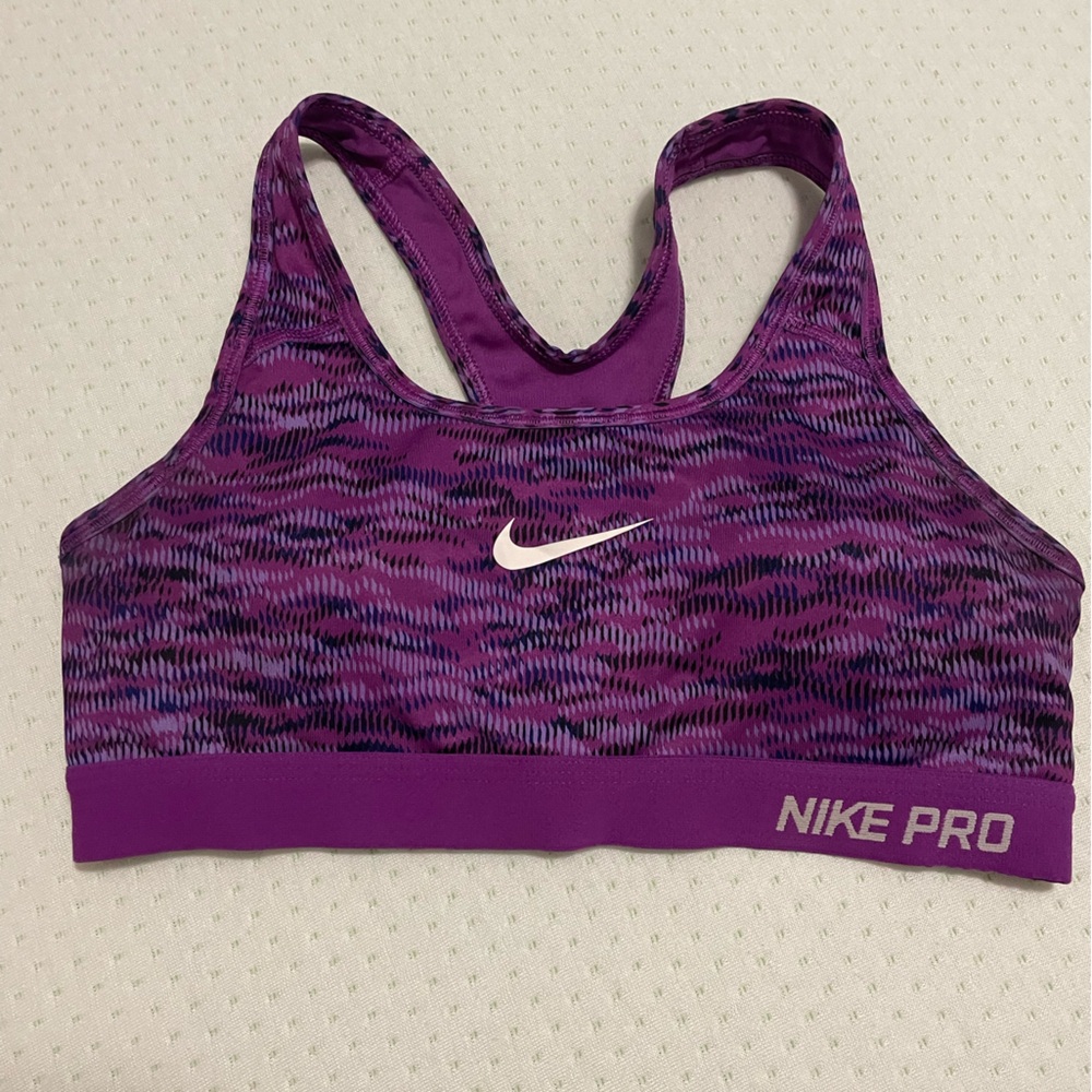 Nike Women's Purple Patterned Sports Bra